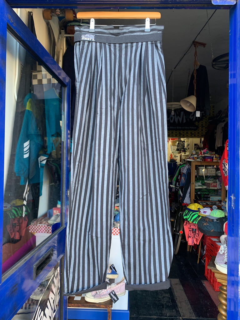 vintage jimmy'z pants ~ 28" ?