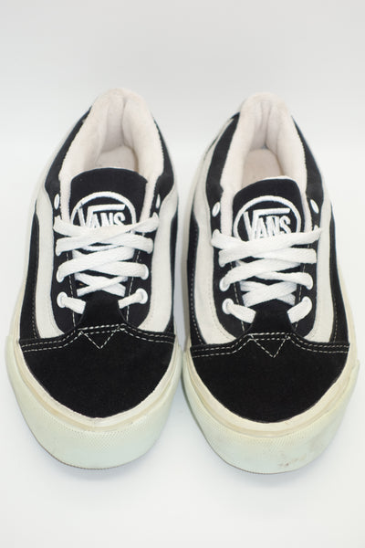 Vans style 77 top