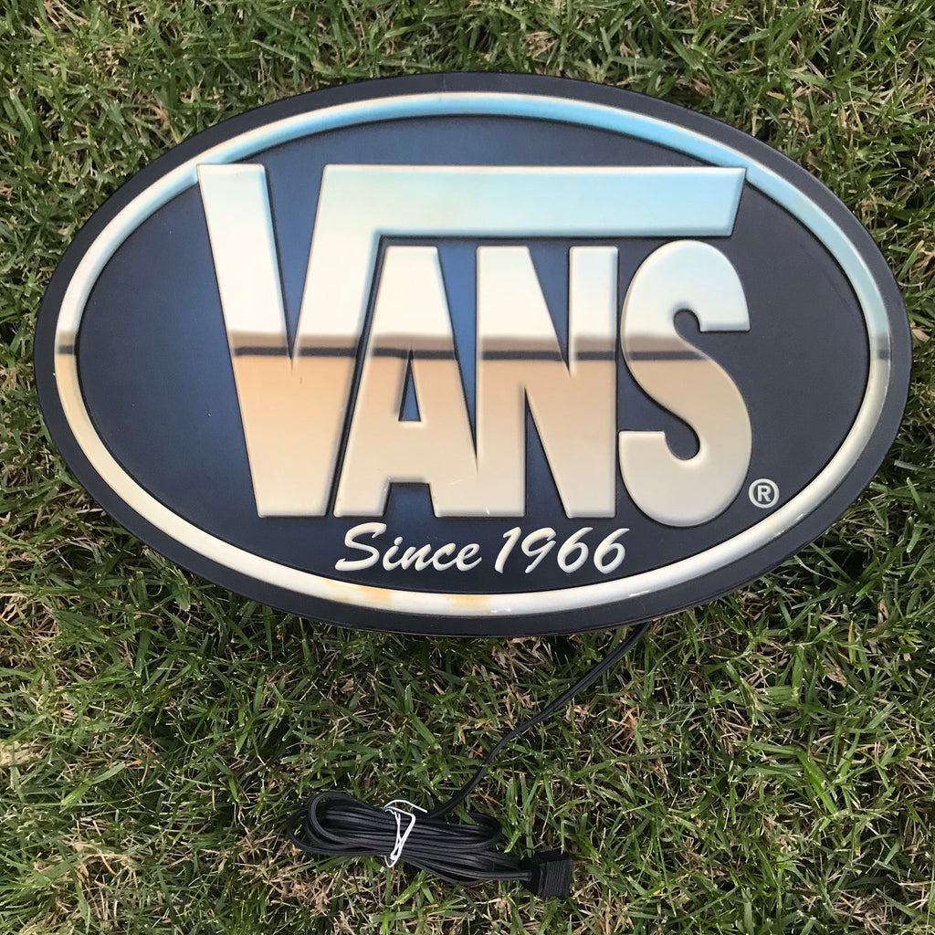 vintage vans ‘metallic’ neon light (location usa)