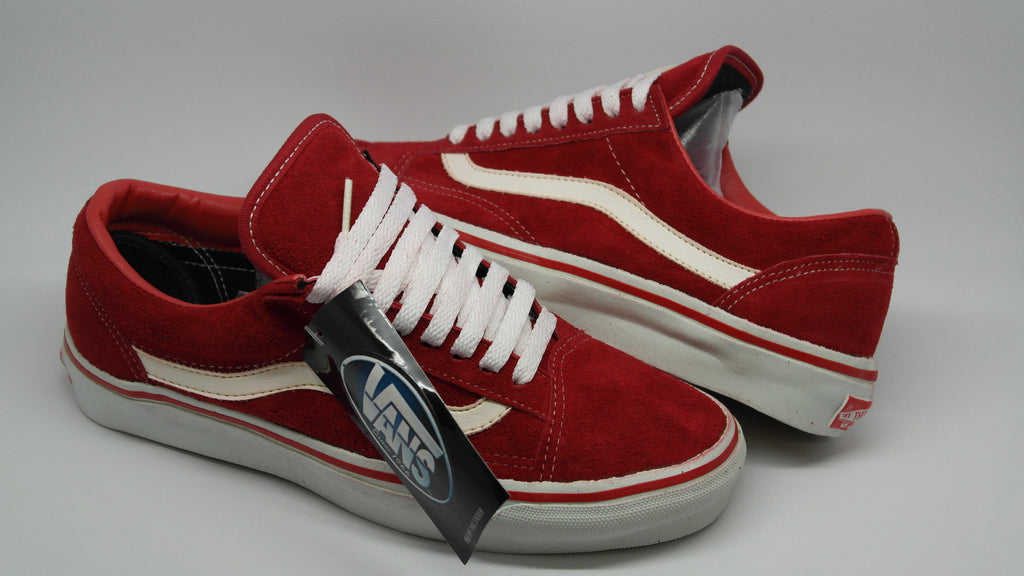hovedlandet Mentalt Diskant vintage vans full suede red old skool og lx style 36 stacy peralta 70s 90s  white on red off the wall – theothersideofthepillow