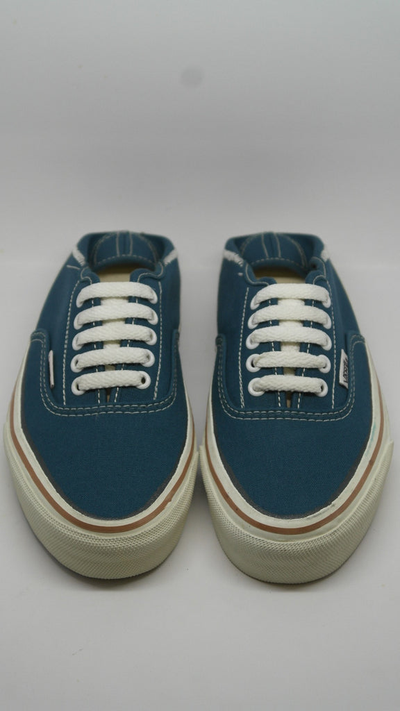 vintage vans style #43 ~ US7.5 – theothersideofthepillow